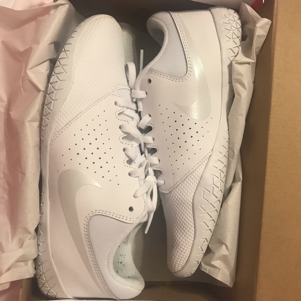 Women’s Nike Cheer Shoes